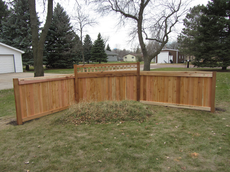 Types of Fencing in Cedar Rapids, IA - American Fence Company of Cedar  Rapids, Iowa